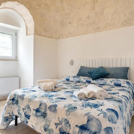 Trullo Degli Anelli In Masseria Cisternino Exterior photo