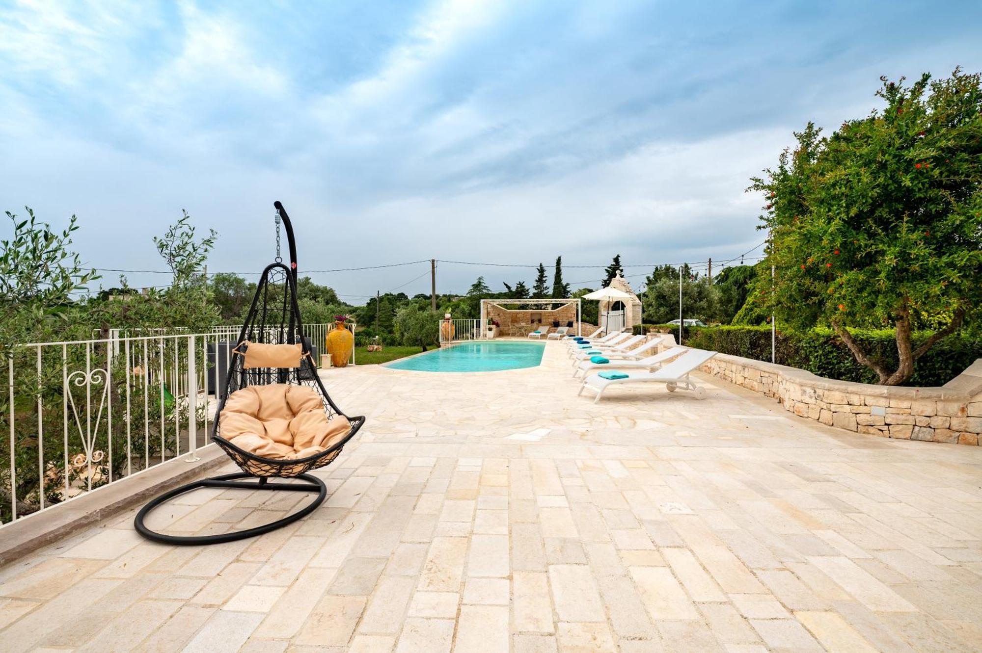 Trullo Degli Anelli In Masseria Cisternino